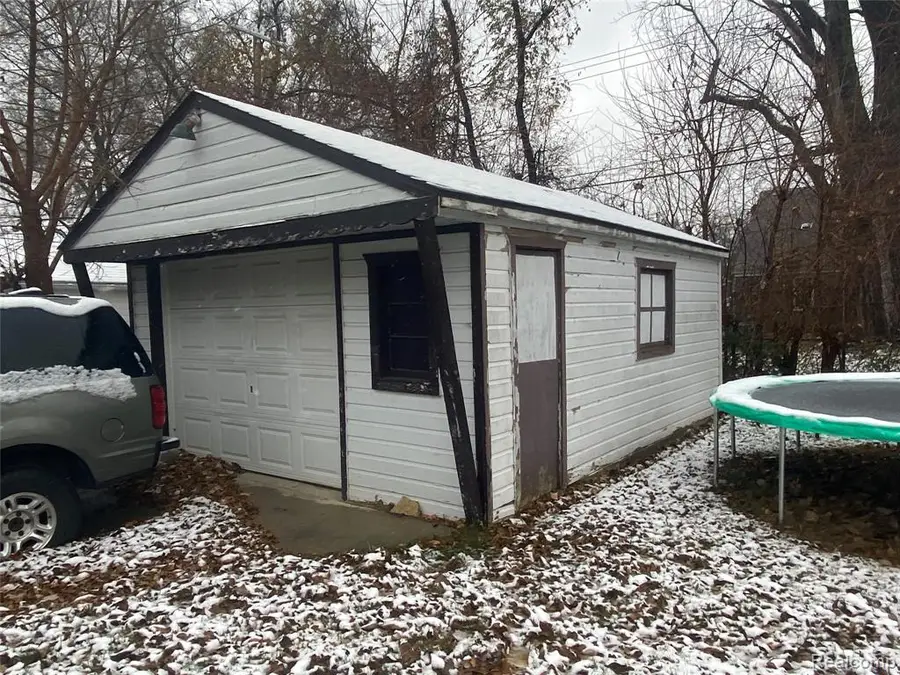 19481 Ardmore, Detroit, MI  - #3