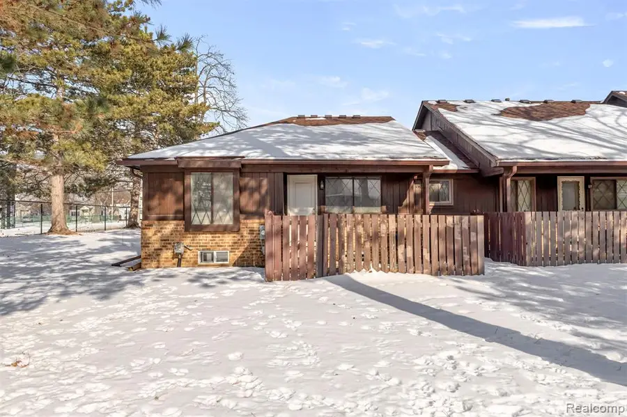 3376 Heritage, Dearborn, MI  - #2