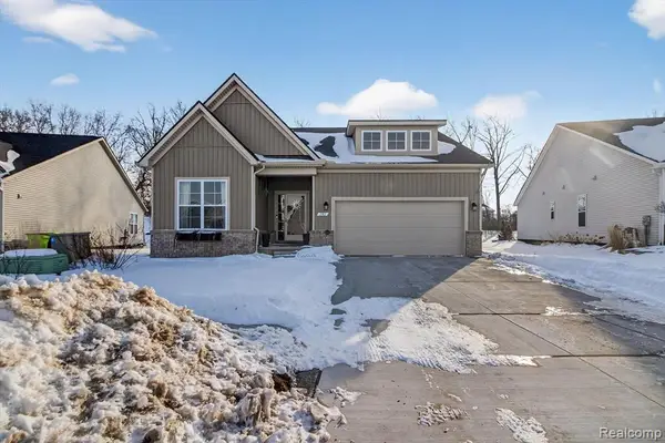 193 Coppice, White Lake, MI 