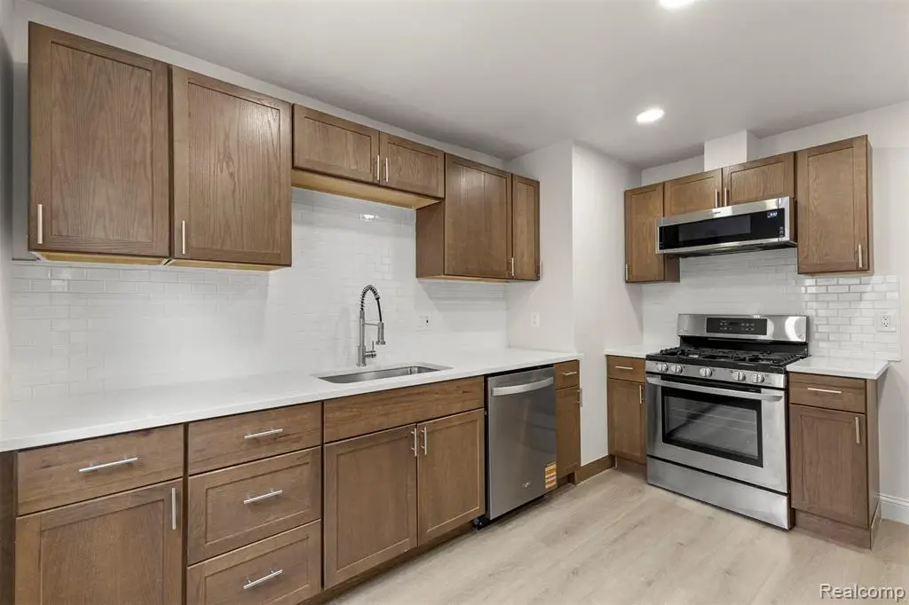 3800 Academy, Dearborn, MI  - #1