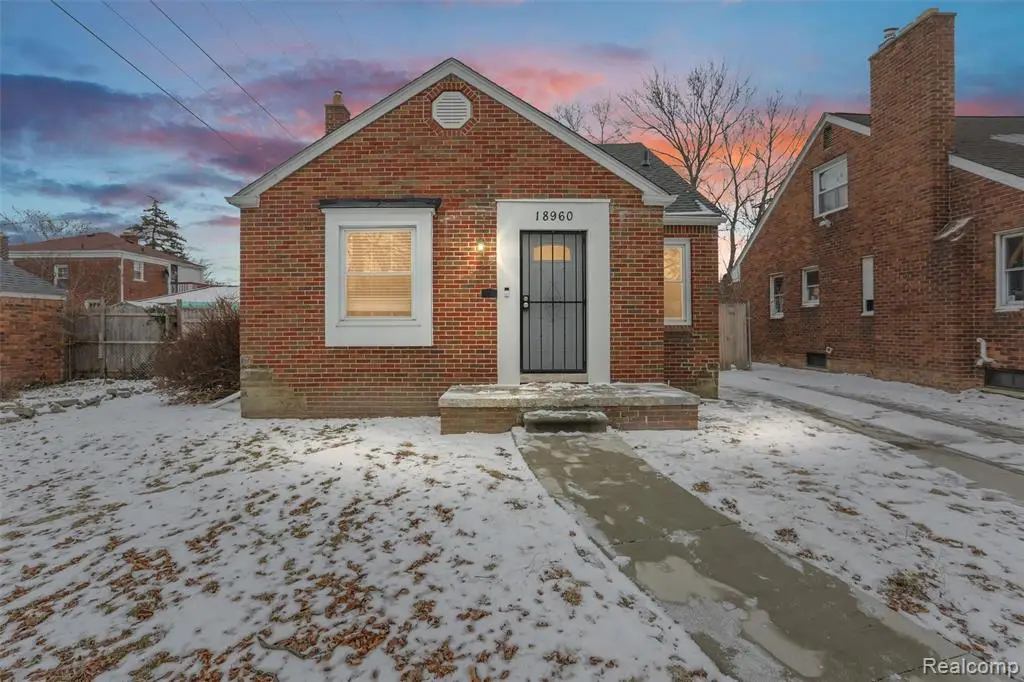 18960 Rockcastle, Grosse Pointe, MI  - Image #1