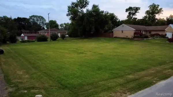 31525 Windsor, Garden City, MI 48135