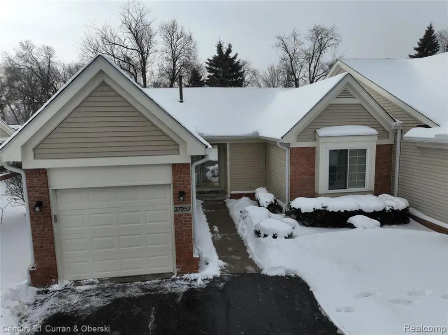 37257 Amhurst #28, Westland, MI  - #3
