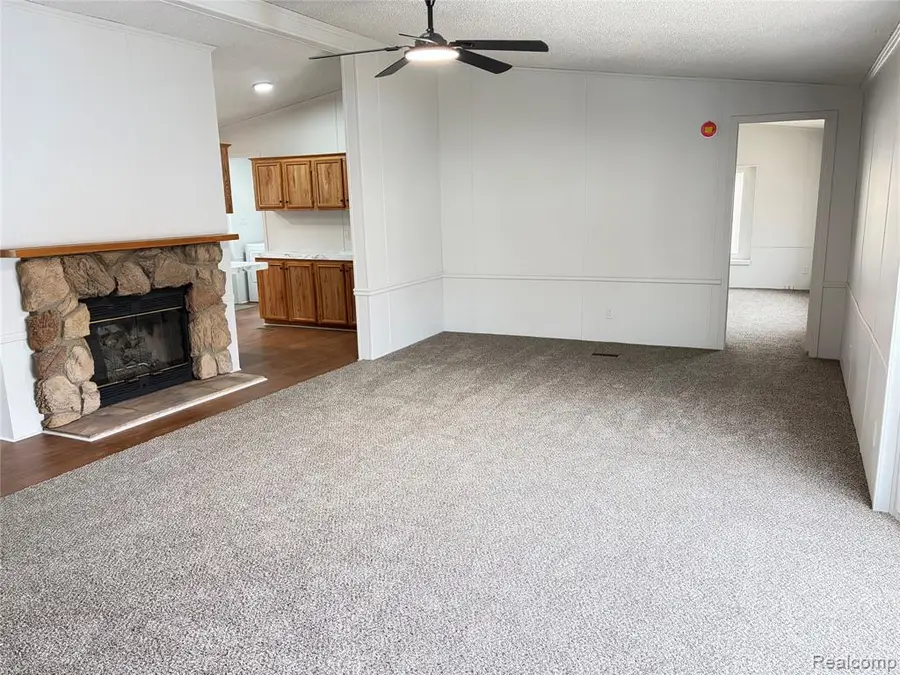 20 S Hill, Linden, MI 48451 - #2