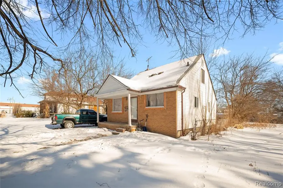 17178 Eureka, Hamtramck, MI  - #2