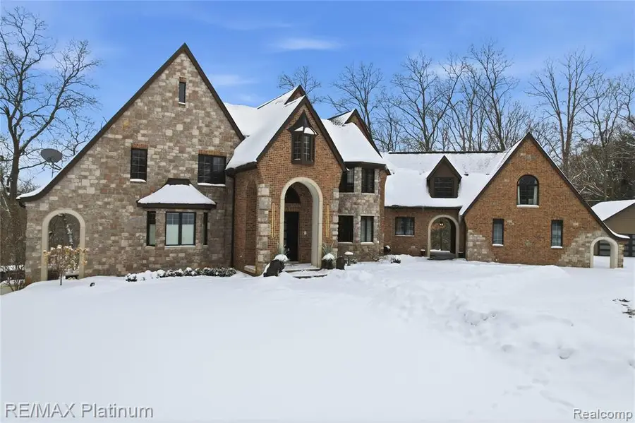 11205 Redberry, Hamburg, MI  - #2