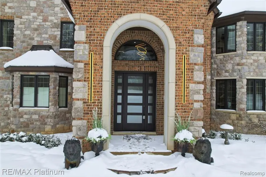 11205 Redberry, Hamburg, MI  - #3