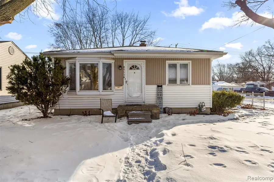 8953 William, Taylor, MI 48180 - #3