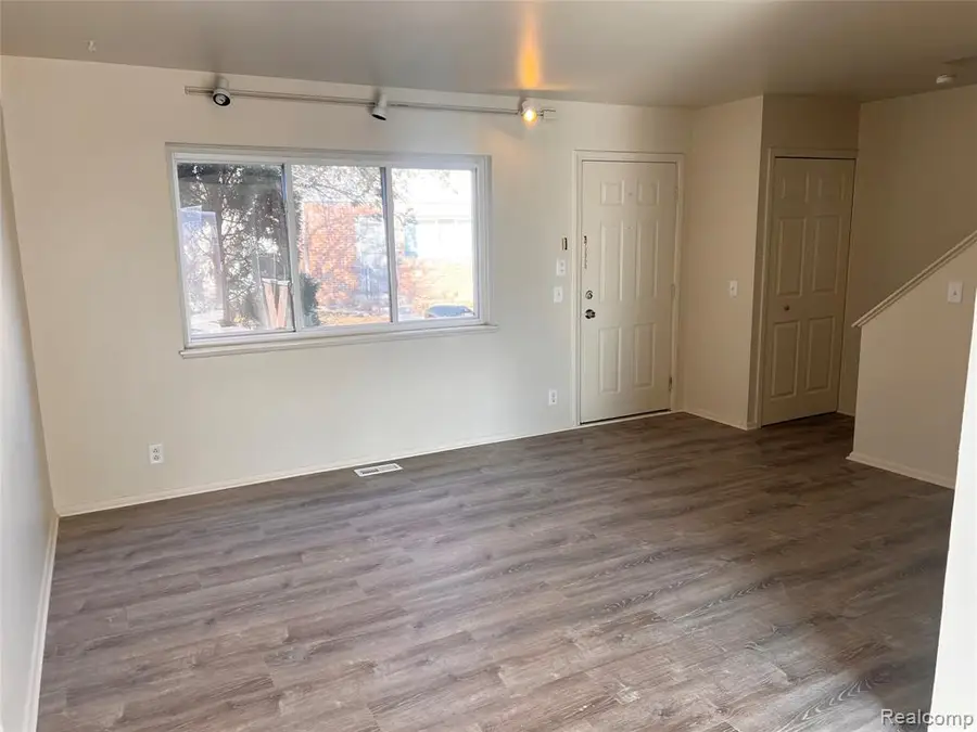 25681 Salem #85, Roseville, MI 48066 - #3