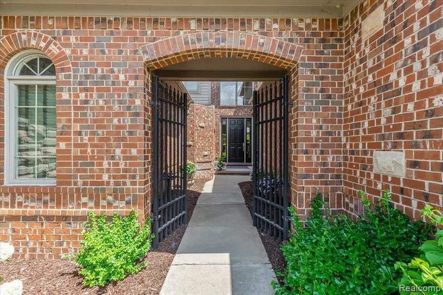 10743 Waterfall, South Lyon, MI  - #3