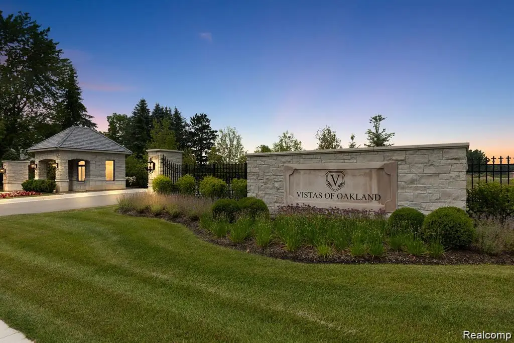 1583 Vista, Oakland, MI 48363 - #1