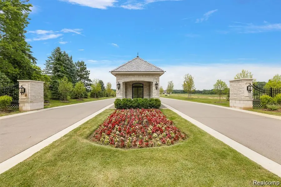 1583 Vista, Oakland, MI 48363 - #3