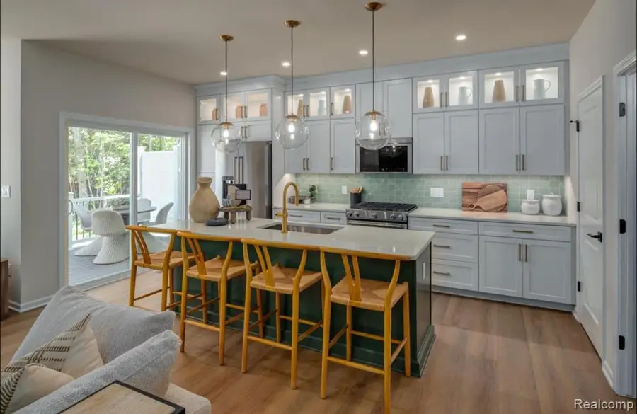 49553 Coldwater Ridge, Northville, MI 48168 - #2