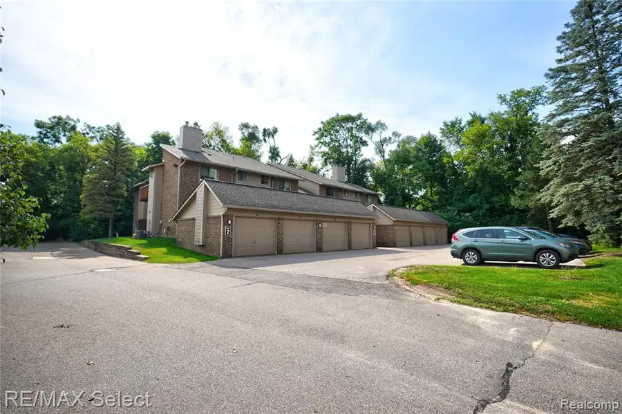 11839 Sycamore, Plymouth, MI  - #2