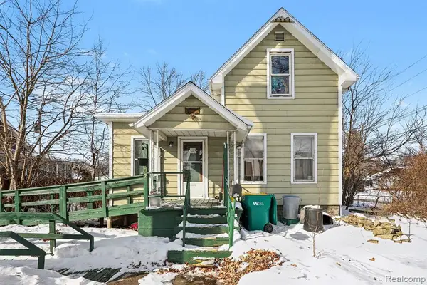 402 S 5th, Saint Clair, MI 