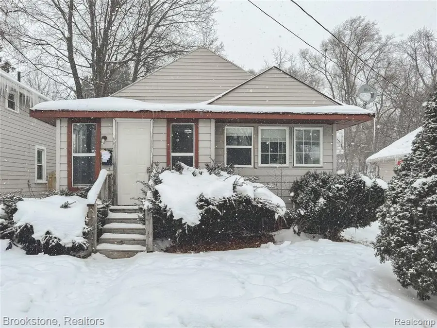 202 W Rundell, Pontiac, MI 48342 - #3
