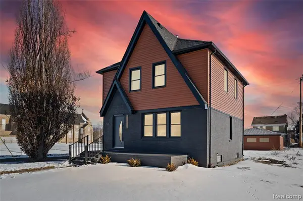 396 Lenox, Detroit, MI 48215