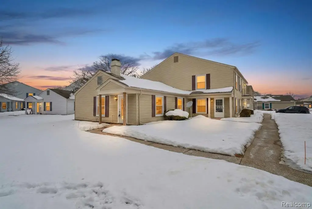 3027 Maplewood, Lake Orion, MI  - #1