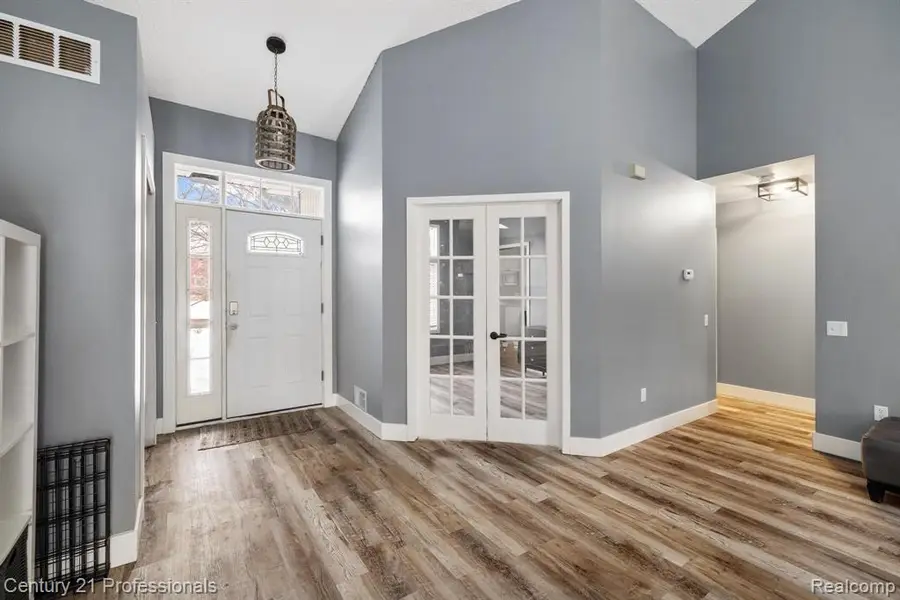 132 Florence, Lake Orion, MI  - #3