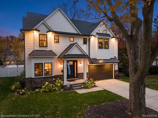 3233 Warick, Royal Oak, MI 