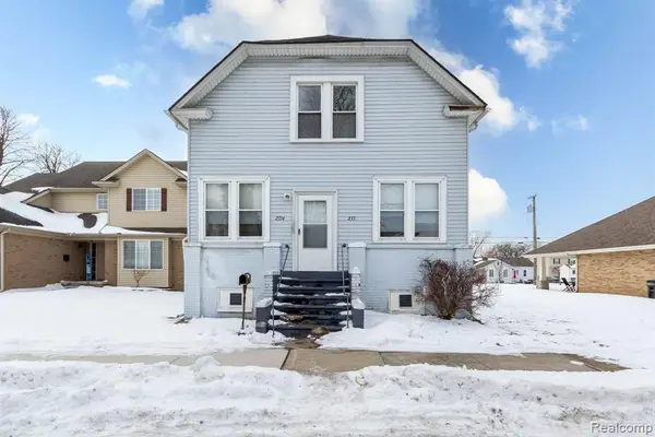 2332 8th, Wyandotte, MI 