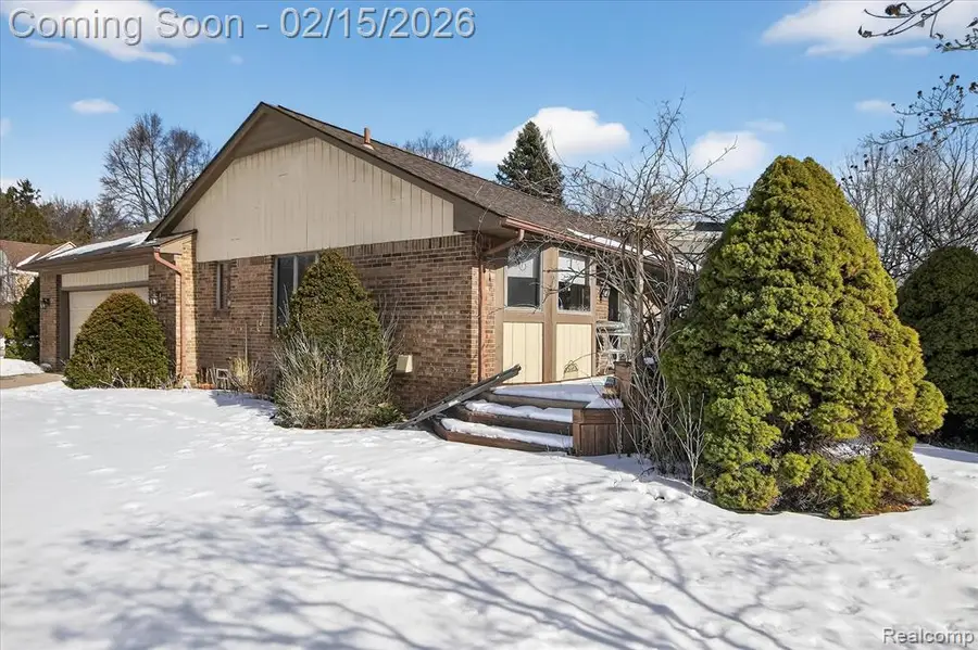 31819 Clarita, Livonia, MI  - #2