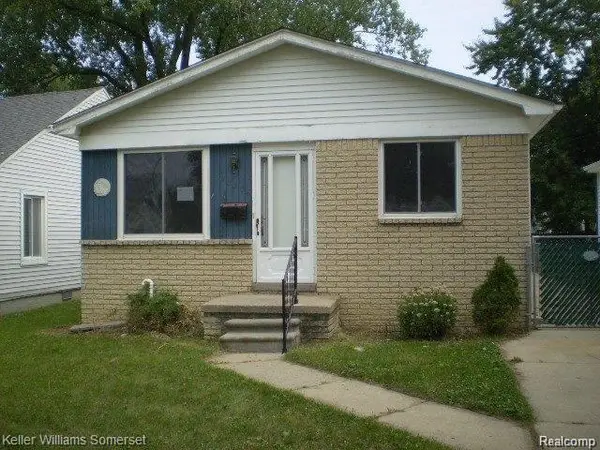 22306 Columbus, Warren, MI 48089