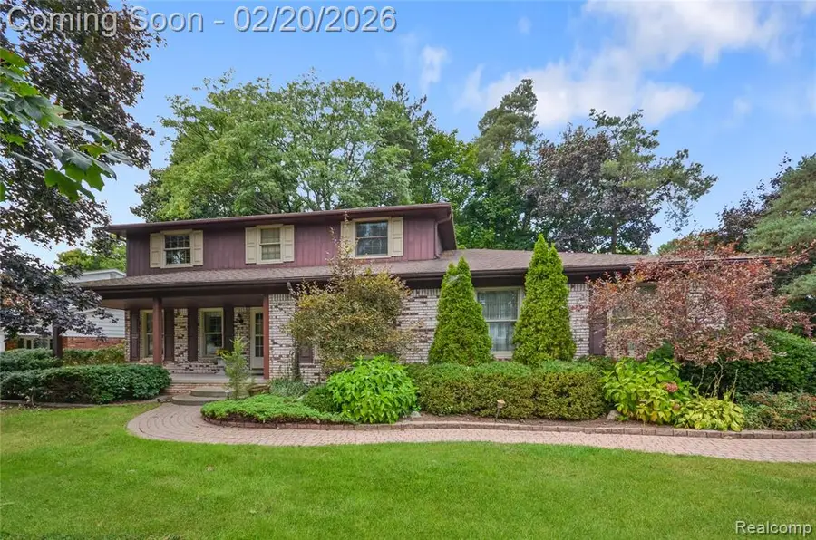 53645 Lambeth, Shelby Charter Township, MI  - #2