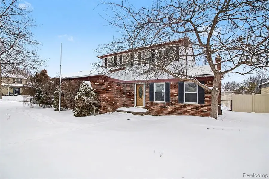 22162 Provincial, Trenton, MI  - #2