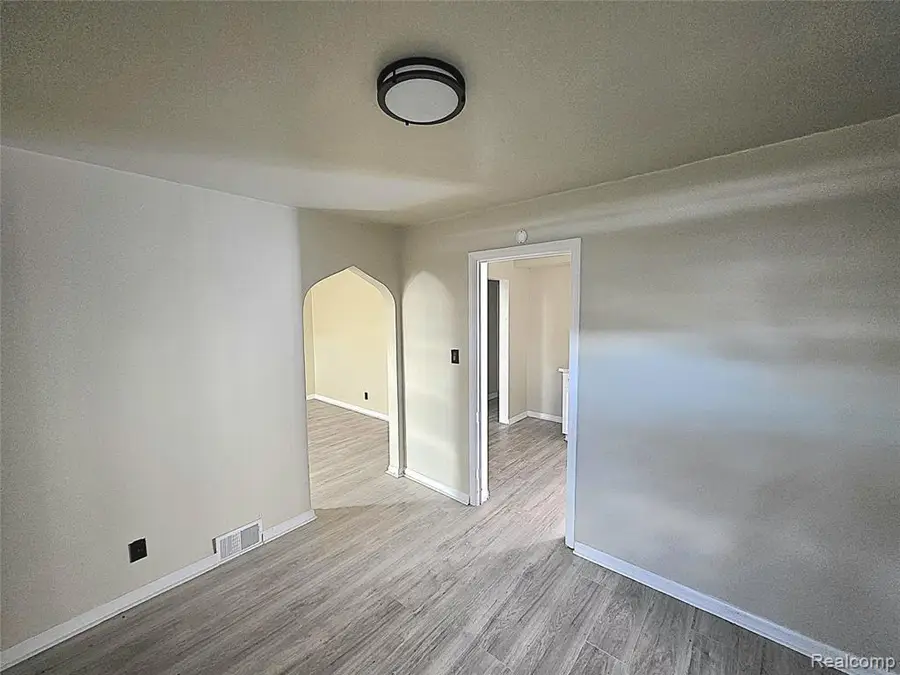 15241 Seymour, Detroit, MI  - #3