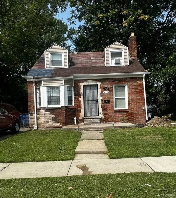 8279 Greenlawn, Detroit, MI 