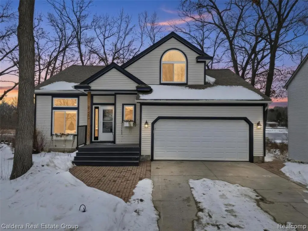 2745 Riverside, Waterford, MI  - #1