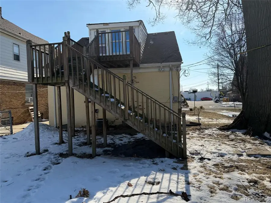 1176 Progress, Lincoln Park, MI  - #3