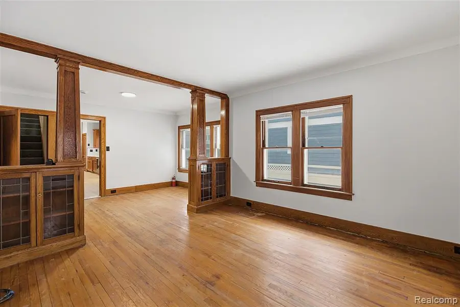 124 E Windemere, Royal Oak, MI 48073 - #2