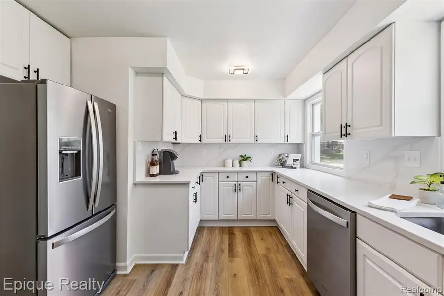 1808 W 12 Mile, Royal Oak, MI 48073 - #2