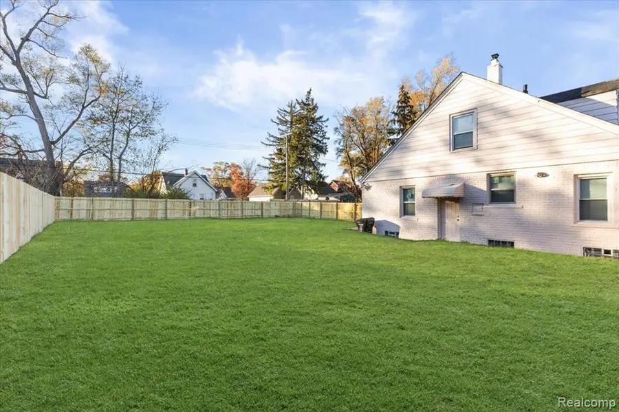 16221 Santa Rosa, Detroit, MI 48221 - #3