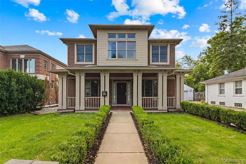 1520 Pierce, Birmingham, MI 48009 - #1