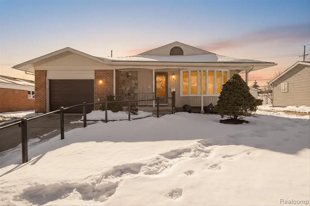 201 Ely, Northville, MI  - #1