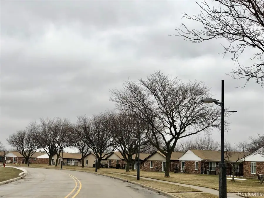 8681 Tucson, Warren, MI  - #2