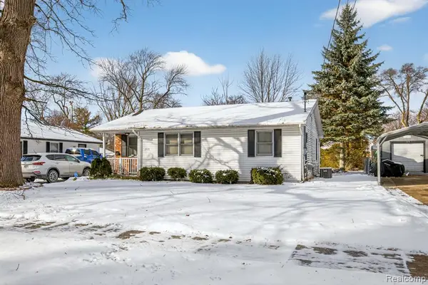 1515 S Harrison, Saginaw, MI 