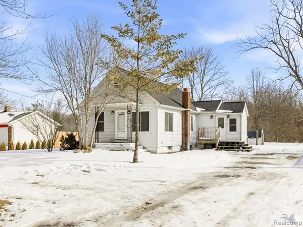 229 Michigan, Marysville, MI 