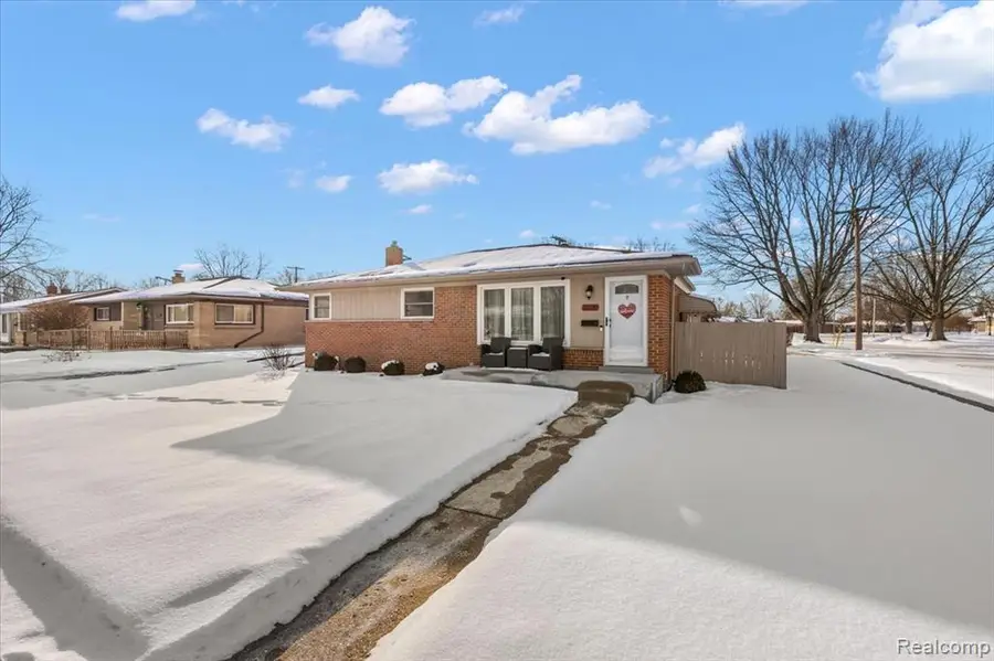 21220 Sunnyview, Clinton Township, MI  - #2