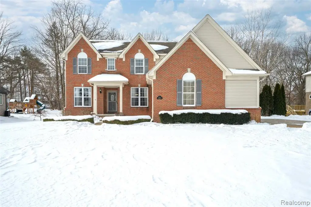 9623 Windsor, Clarkston, MI  - #1