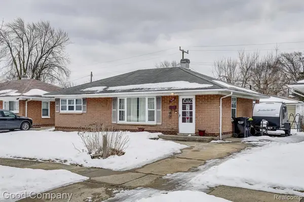 1176 E Kalama, Madison Heights, MI 48071