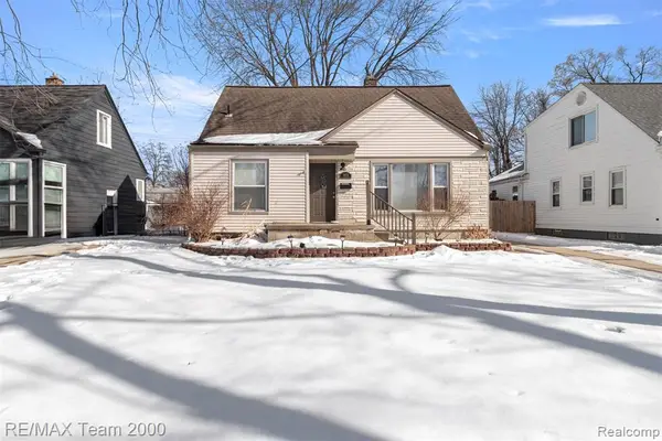 2076 Thomas, Berkley, MI 