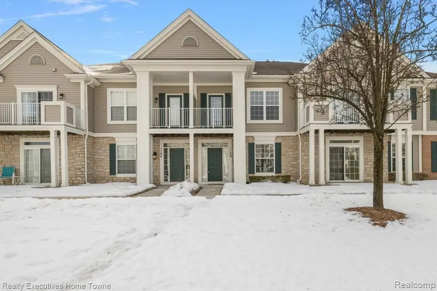 1180 Alameda, Troy, MI  - #2