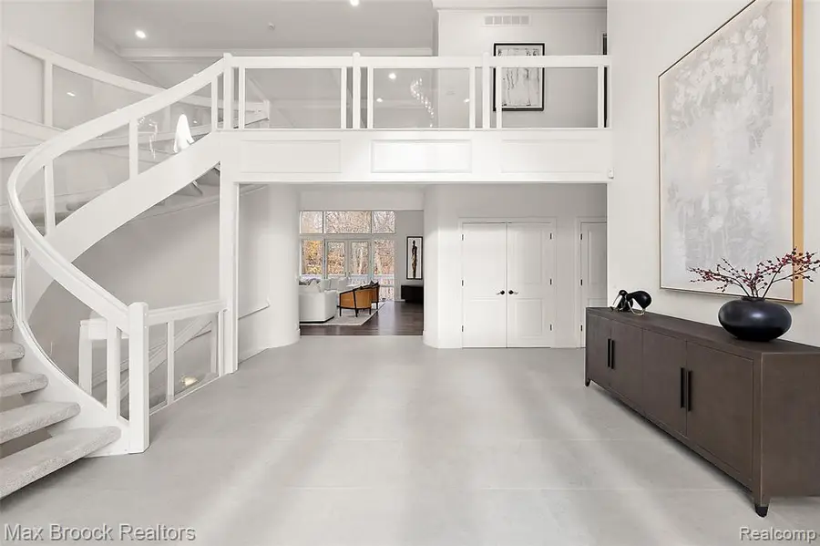 7515 Hiddenbrook, Bloomfield Hills, MI  - #2