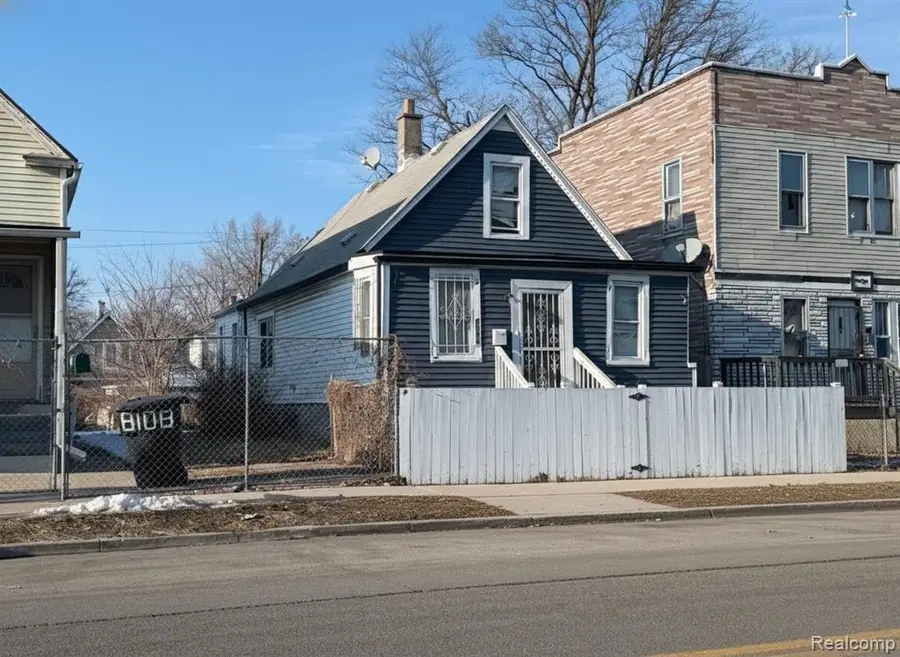 8096 Chamberlain, Detroit, MI  - #2