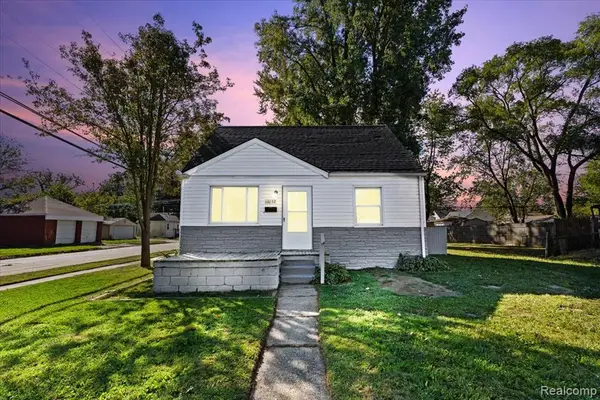 14092 Knox, Warren, MI 48089