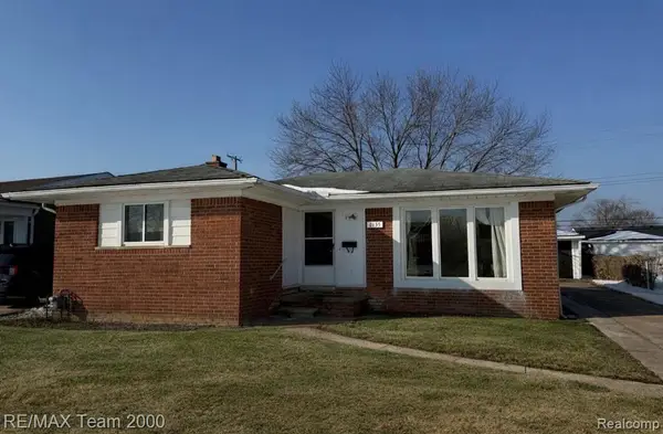 6135 Ardmore, Dearborn Heights, MI 48127